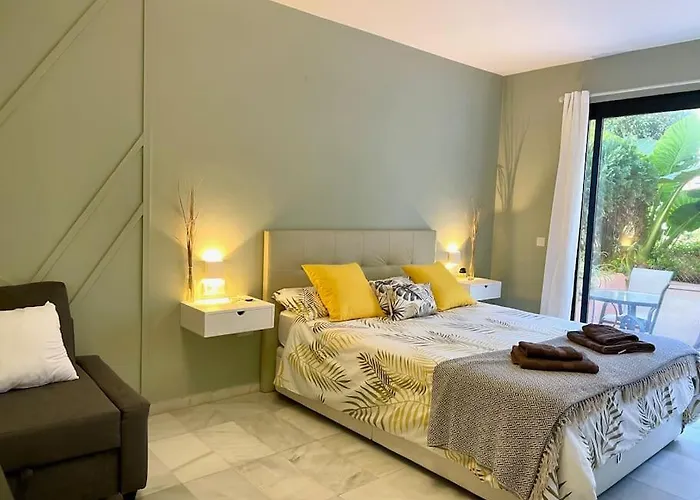 Banus Elegant Modern Daire *