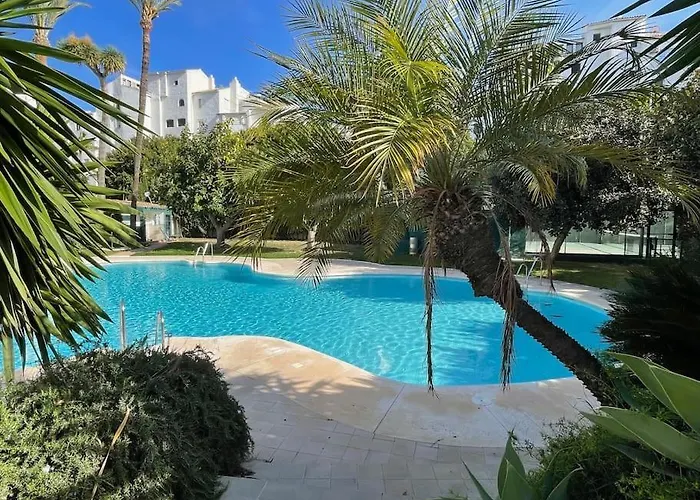 Daire Banus Elegant Modern *